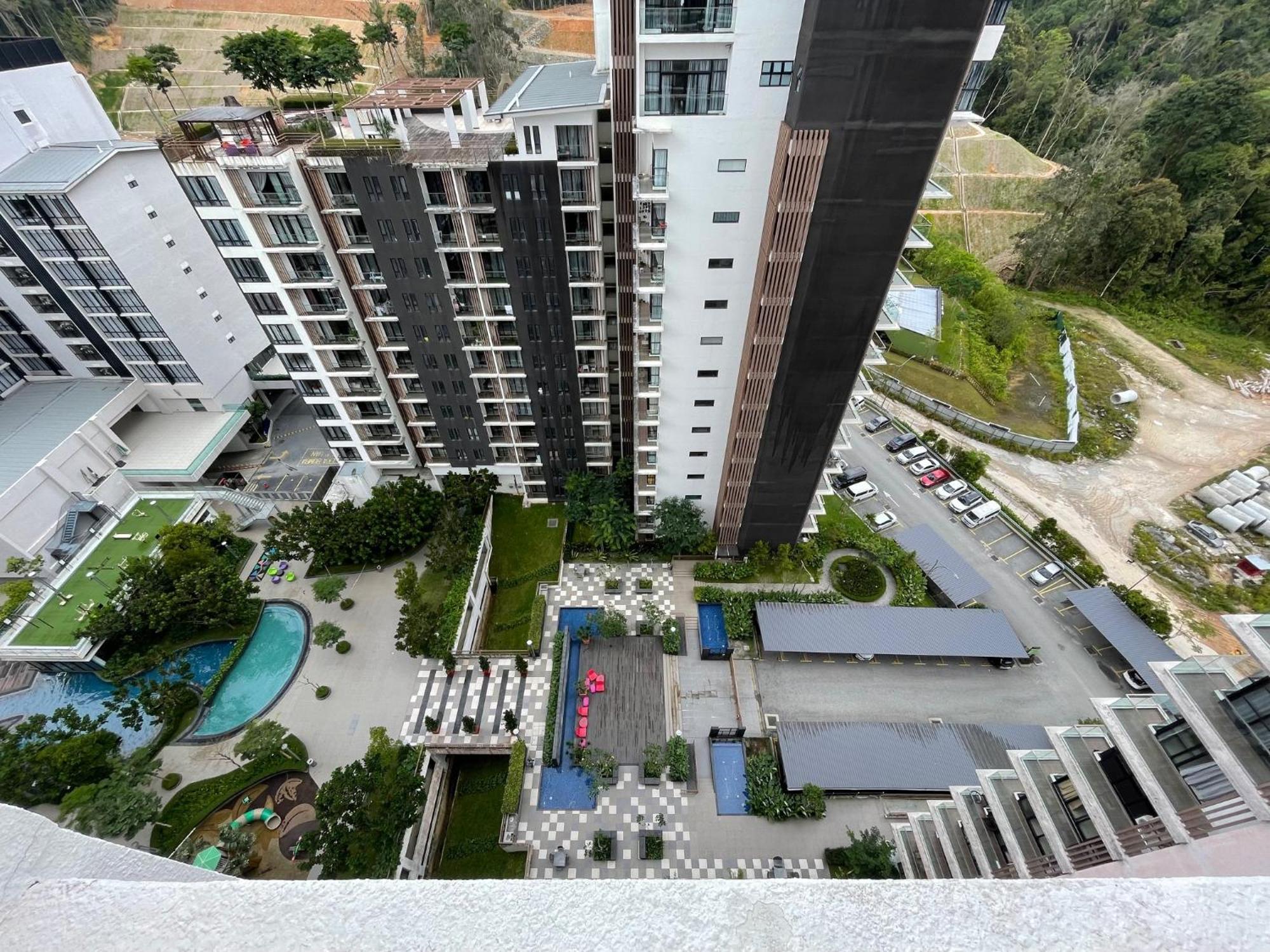 Midhill Apartment Genting 1507 By Aurorahomes 겐팅 하일랜드 외부 사진